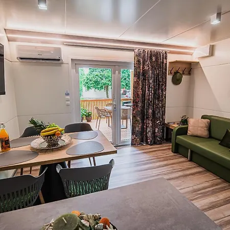 Premium Mobile Homes With Thermal Riviera Tickets *