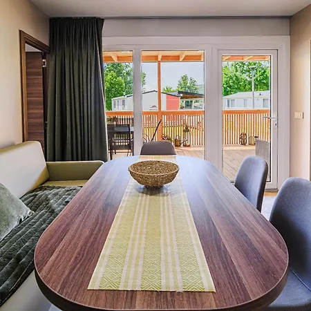 Semesterbostad Premium Mobile Homes With Thermal Riviera Tickets