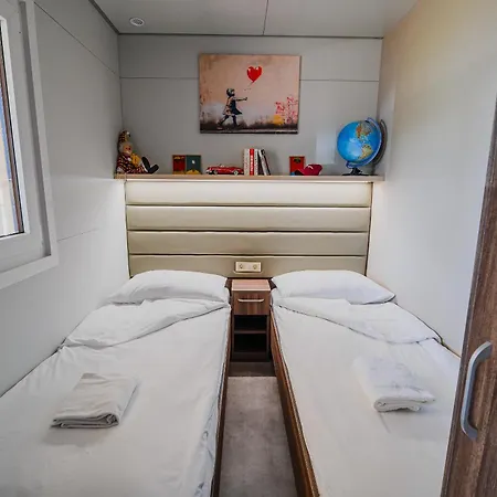 Premium Mobile Homes With Thermal Riviera Tickets Tatil Evi Catez ob Savi